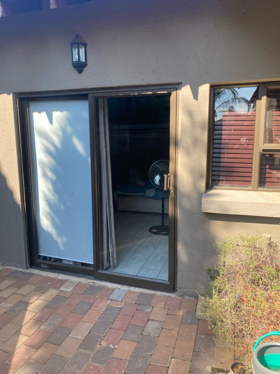 To Let 4 Bedroom Property for Rent in Birdwood Estate North West